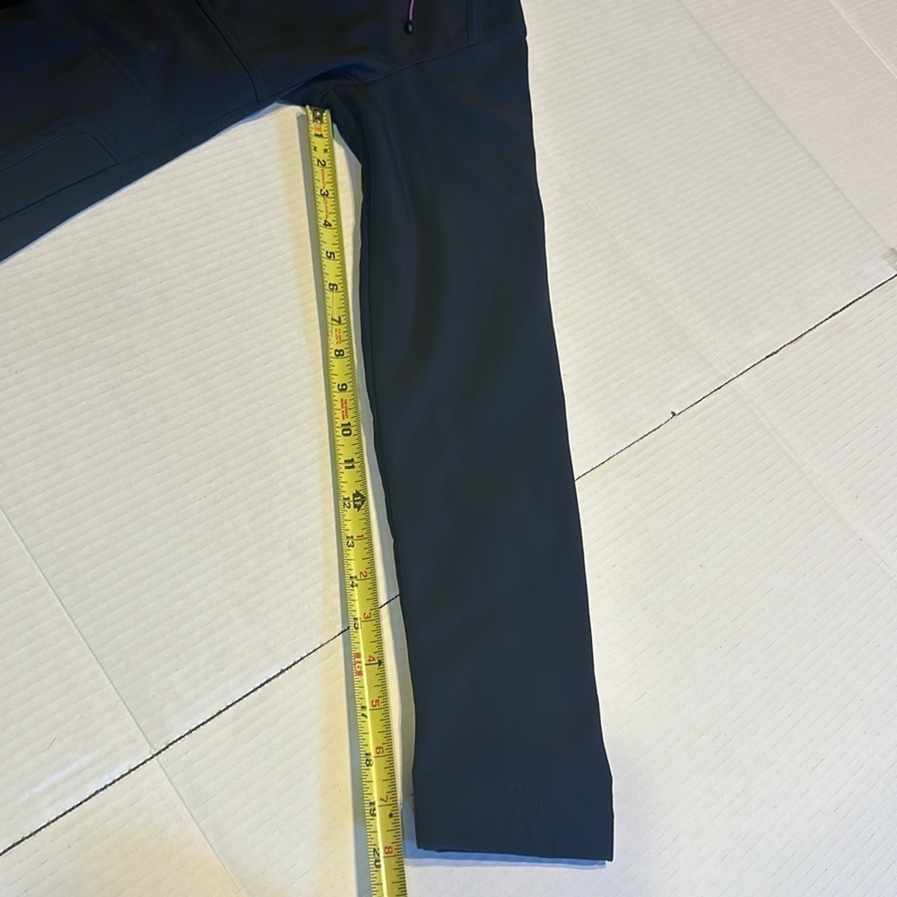 Lucy utility black and purple lining jacket w zipper & 2 front pockets and hood - Picture 4 of 9